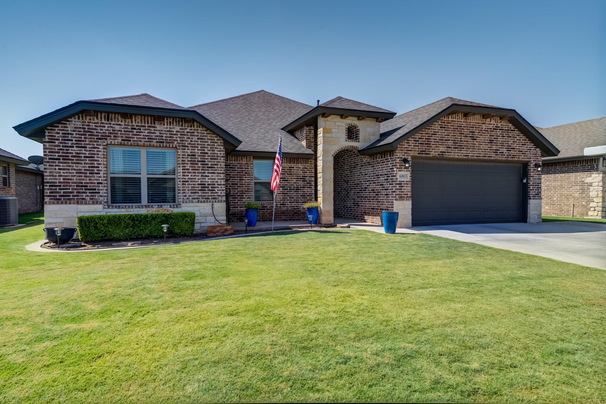 6803 68th Street - Photo 2