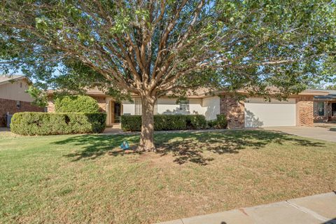 Photo of 105 S Terry Drive, Slaton, TX 79364 (MLS # 202606583)