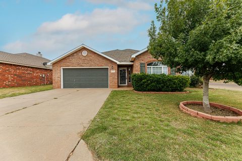 Photo of 10602 Clinton Avenue, Lubbock, TX 79424 (MLS # 202606731)