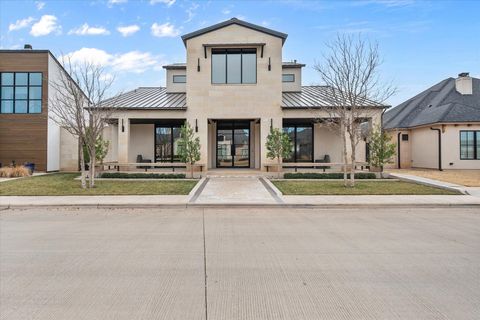 Photo of 4911 116th Street, Lubbock, TX 79424 (MLS # 202603481)