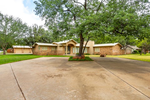 Photo of 4512 19th Street, Lubbock, TX 79407 (MLS # 202609977)