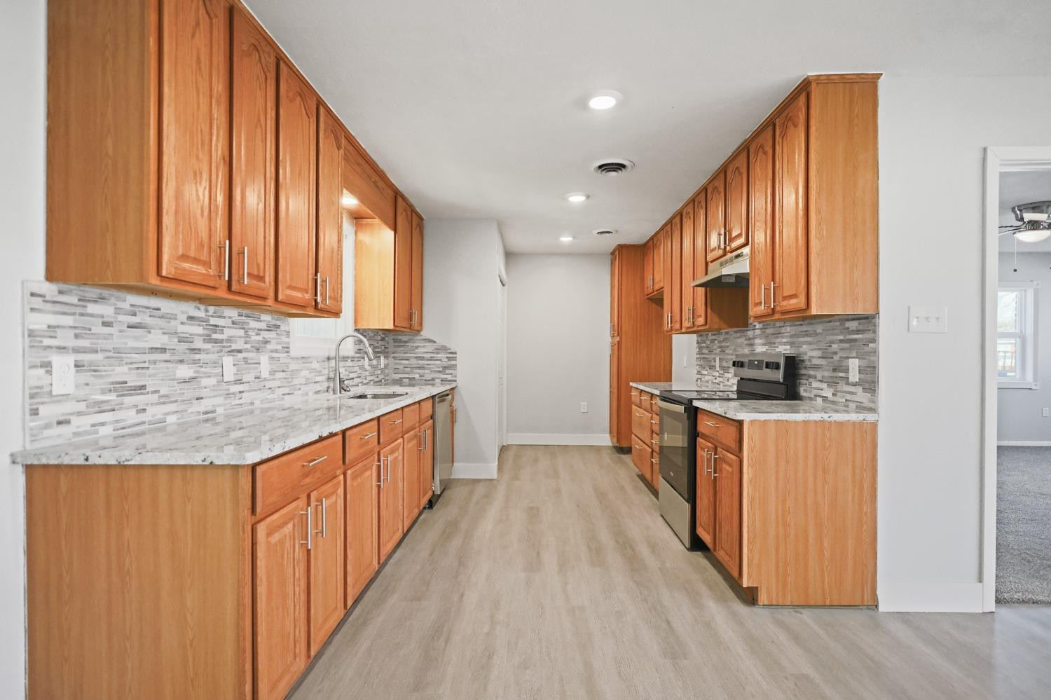 Lubbock, Texas 79414, United States, 4 Bedrooms Bedrooms, ,2 BathroomsBathrooms,Residential,Active,153731