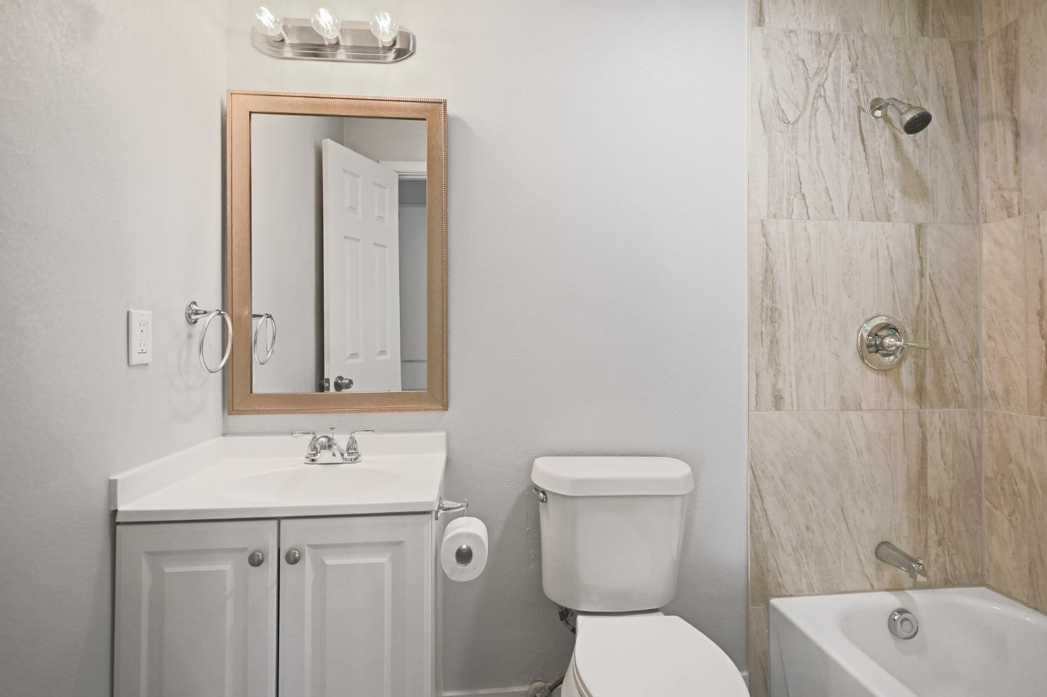 Lubbock, Texas 79414, United States, 4 Bedrooms Bedrooms, ,2 BathroomsBathrooms,Residential,Active,153731