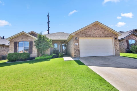 Photo of 5405 105th Street, Lubbock, TX 79424 (MLS # 202614017)