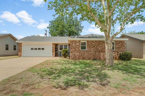 Photo of 4820 53rd Street, Lubbock, TX 79414 (MLS # 202607768)