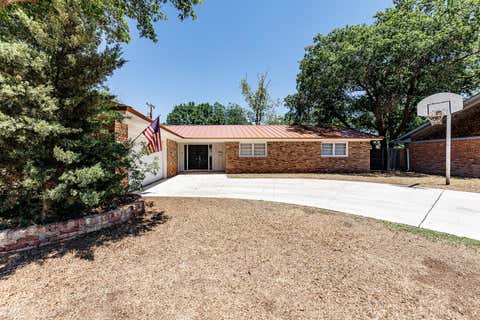 Photo of 4618 30th Street, Lubbock, TX 79410 (MLS # 202607490)
