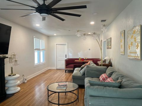 2206 16th Street Lubbock TX 79401