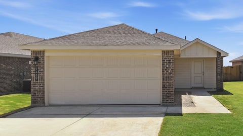 Photo of 7445 10th Street, Lubbock, TX 79416 (MLS # 202613085)