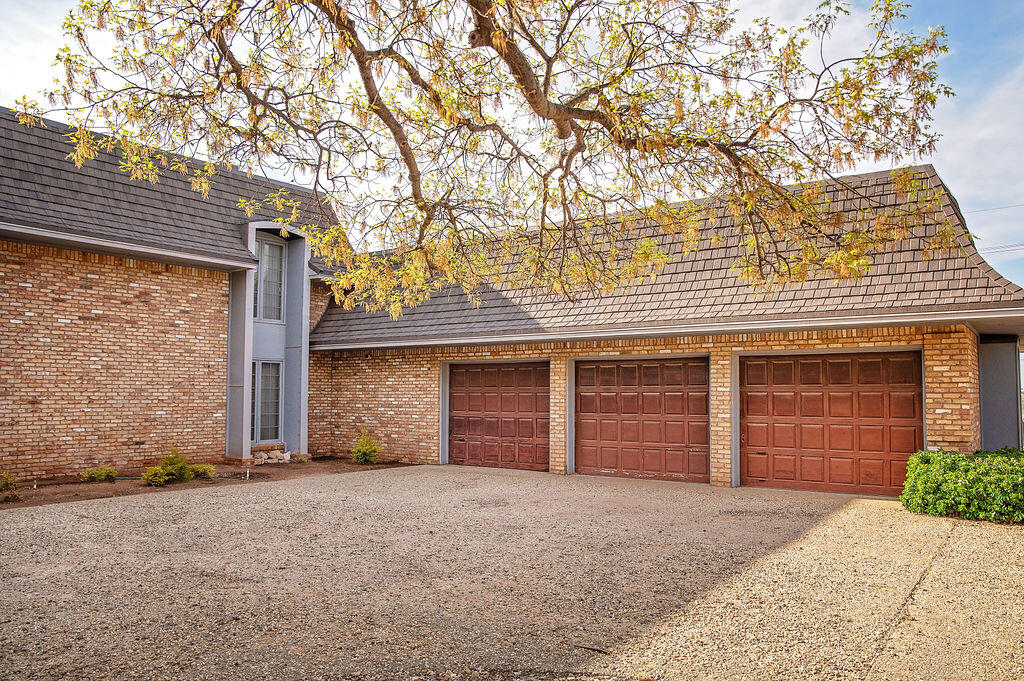 1407 Mustang Drive, Denver City, TX, 79323 3 1407 Mustang Drive