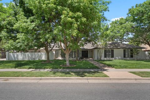 Photo of 4616 9th Street, Lubbock, TX 79416 (MLS # 202606298)