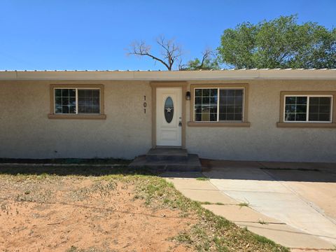 Photo of 101 Morningside Avenue, Denver City, TX 79323 (MLS # 202605500)