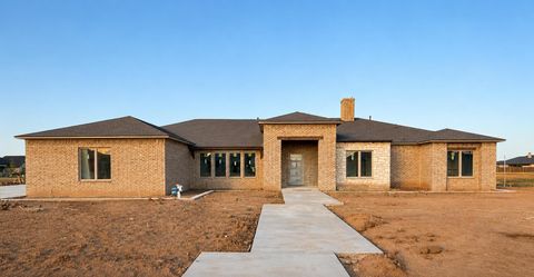 Photo of 1206 N Private Rd 1725, Lubbock, TX 79416 (MLS # 202607185)