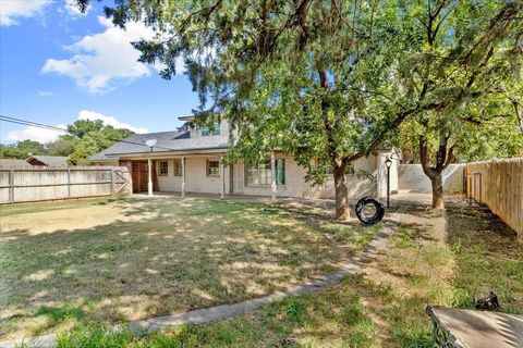 A home in Levelland