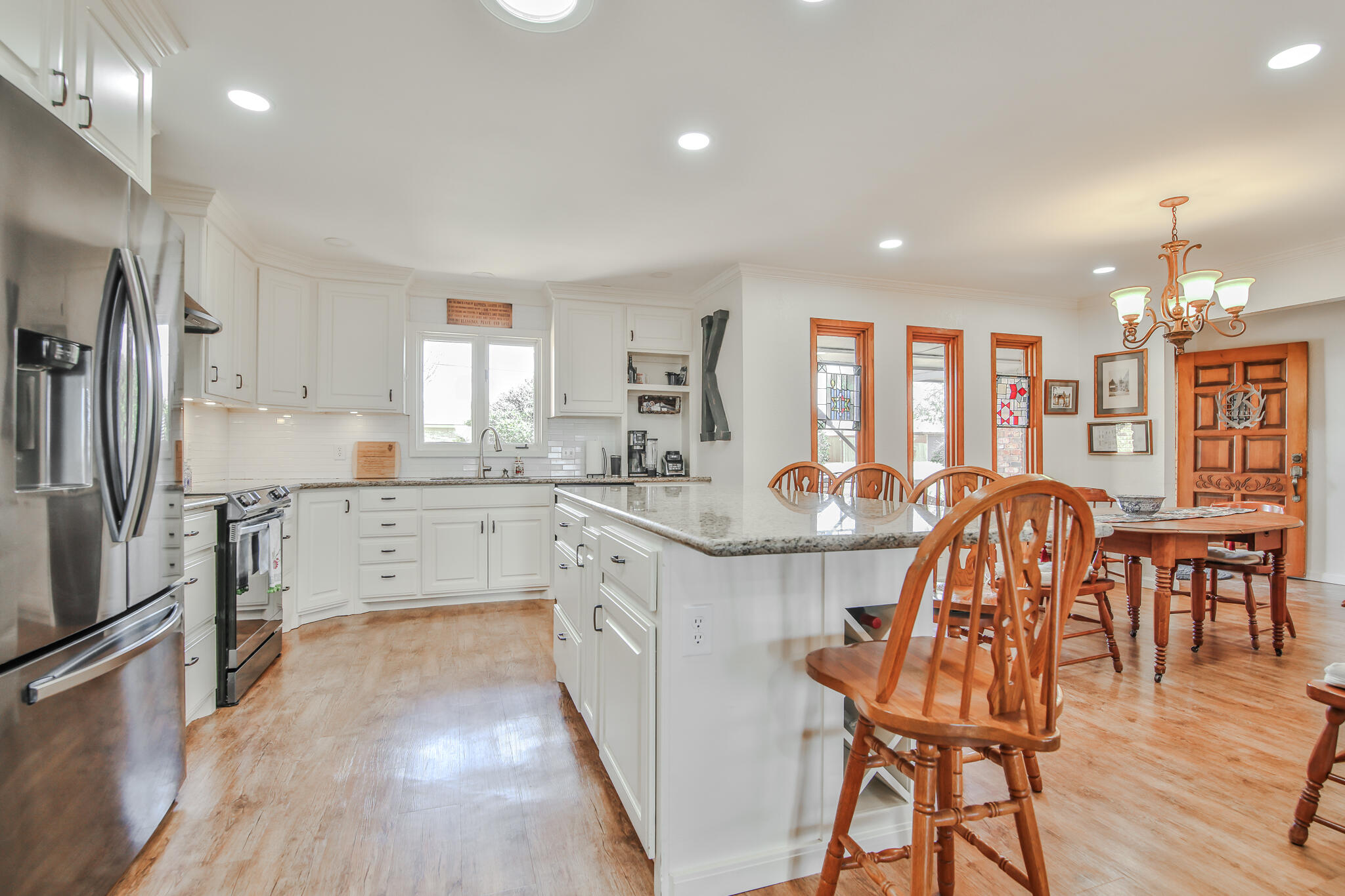 400 N Sherman Avenue