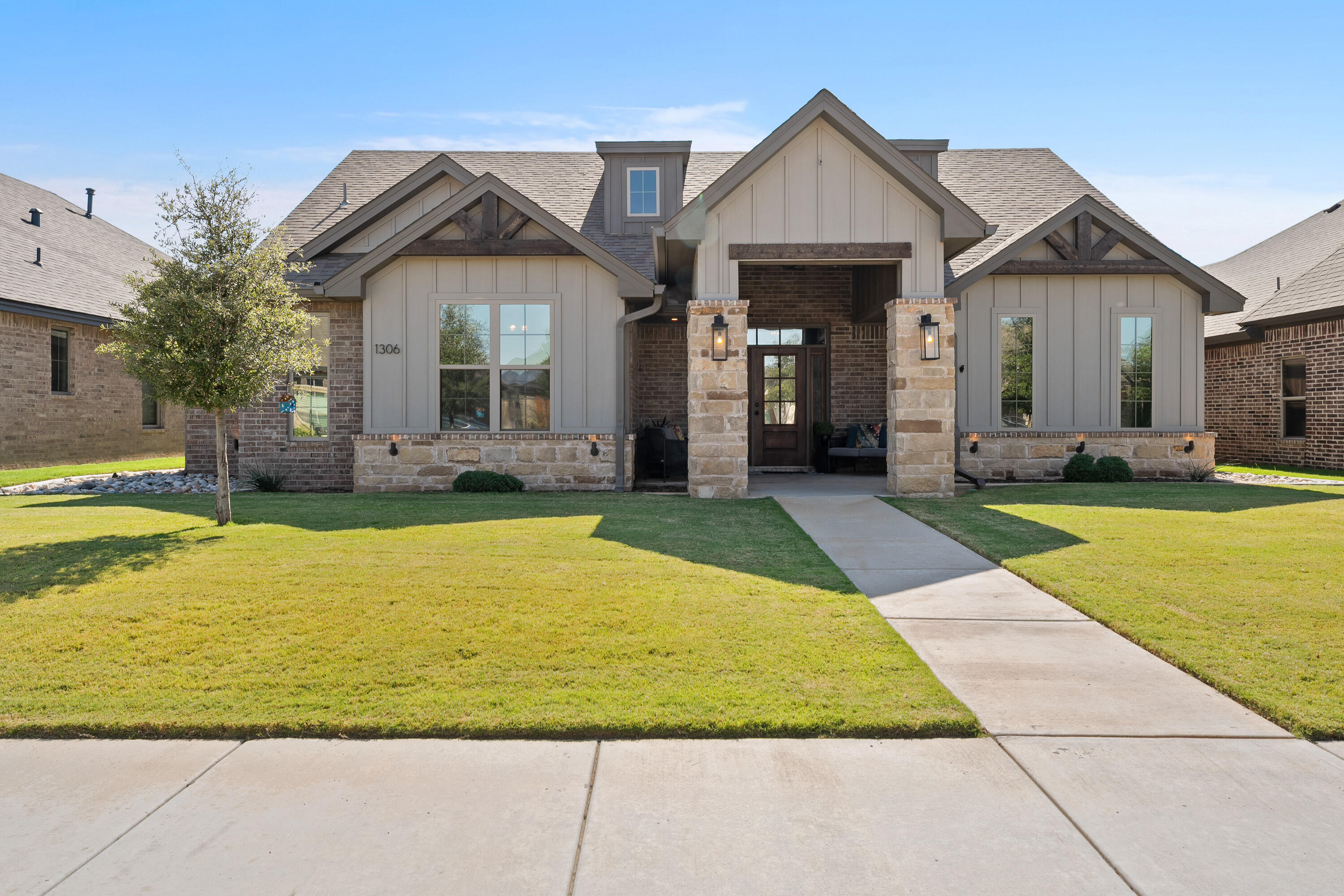 1306 Chaucer Lane, Wolfforth, TX, 79382 1 1306 Chaucer Lane