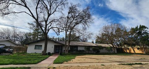 Photo of 4609 10th Street, Lubbock, TX 79416 (MLS # 202606412)