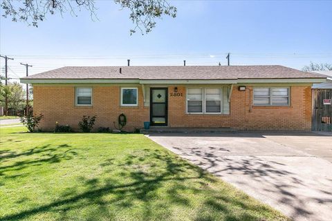 Photo of 2801 62nd Street, Lubbock, TX 79413 (MLS # 202607925)
