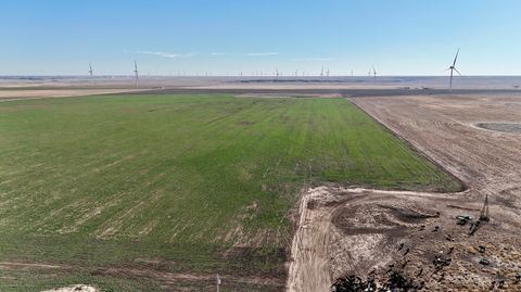 Texas 207 Claude TX 79019