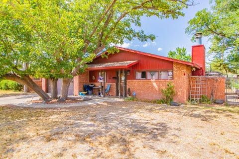 Photo of 4314 39th Street, Lubbock, TX 79413 (MLS # 202611900)
