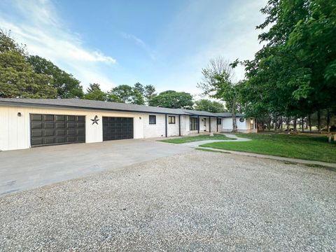 A home in Littlefield