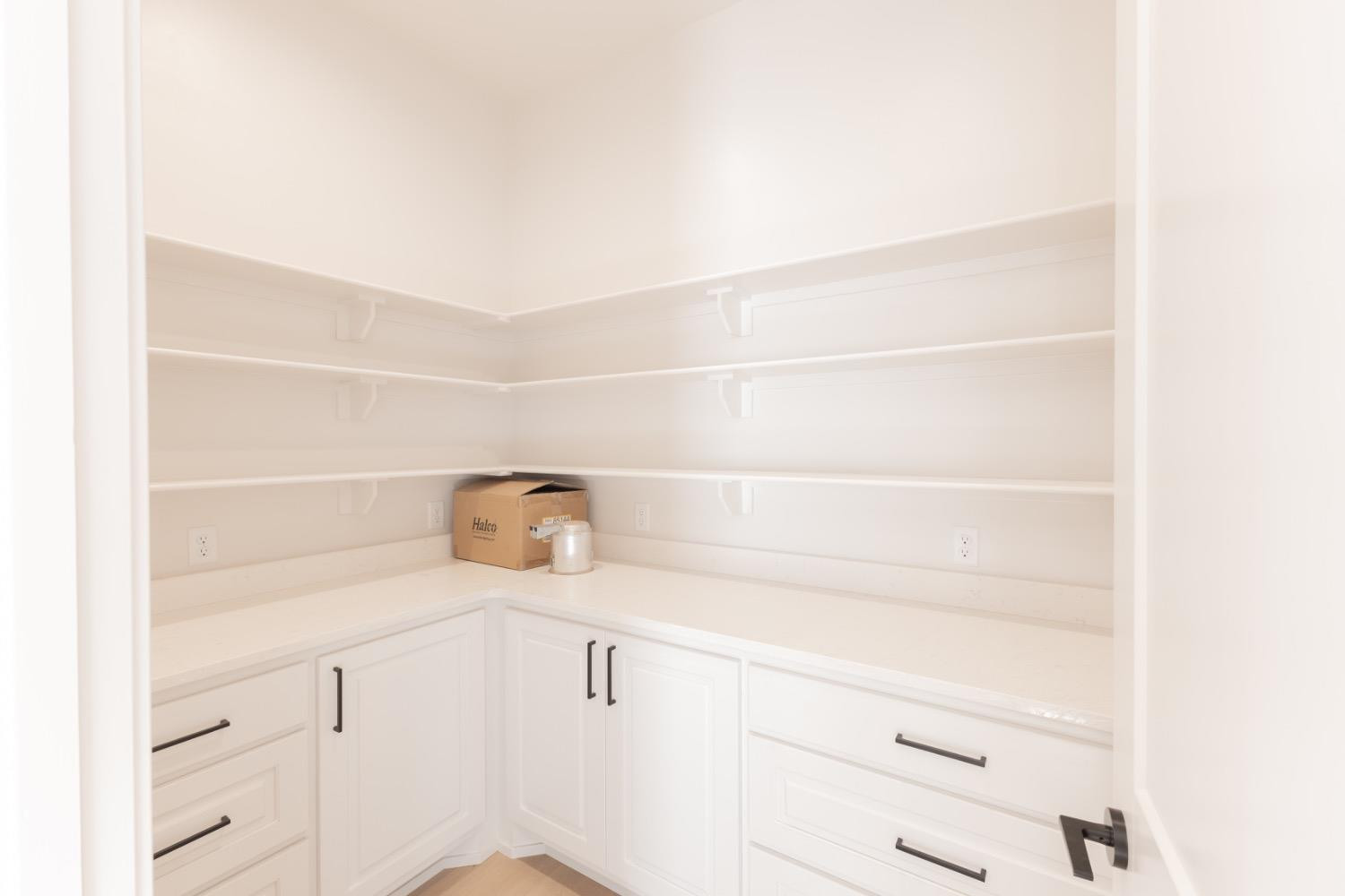 1087 Deuce of Hearts