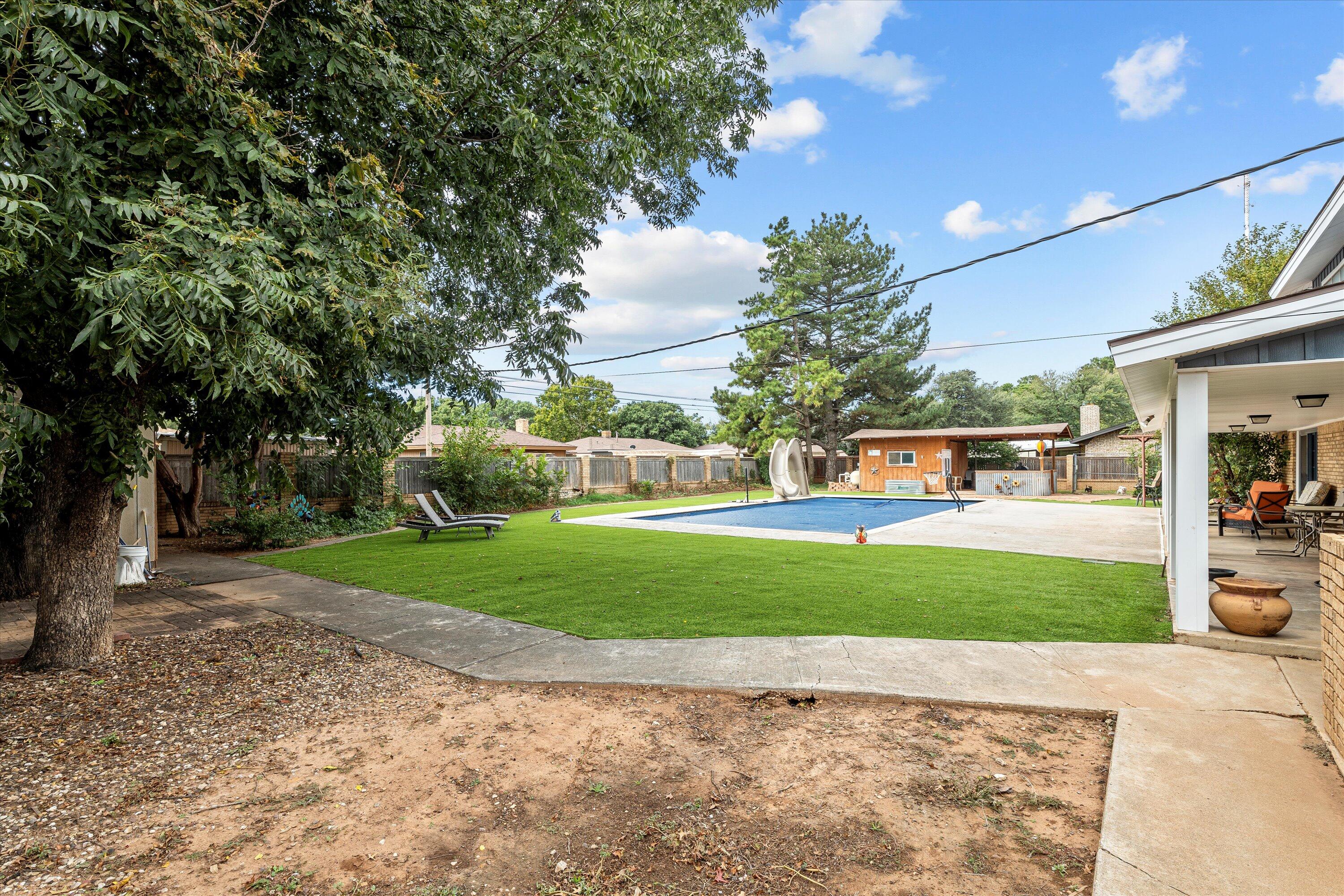 116 E 26th Street