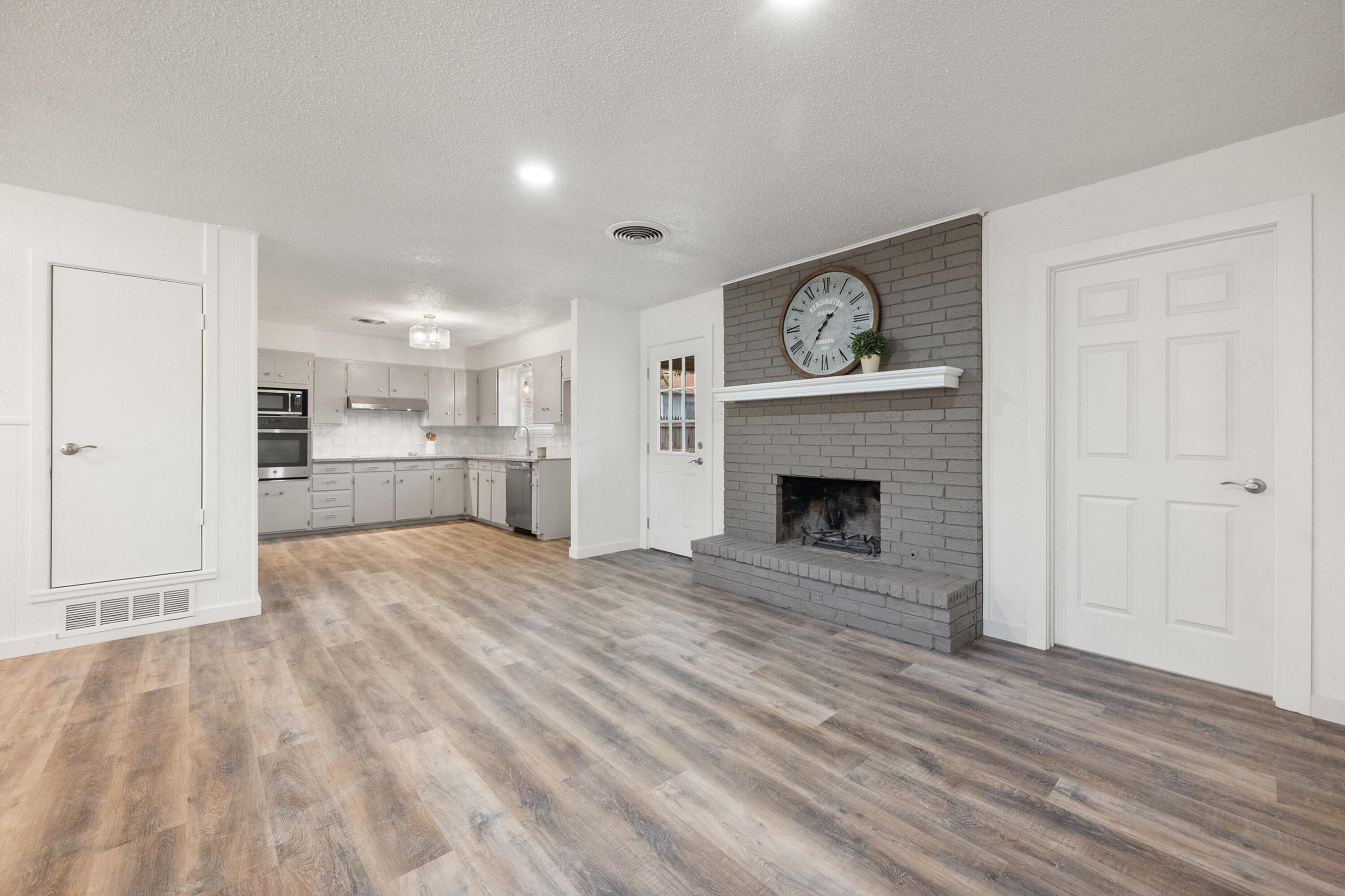 816 W Cedar Street