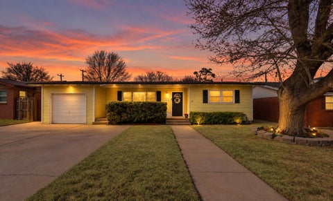 Photo of 3108 46th Street, Lubbock, TX 79413 (MLS # 202614211)