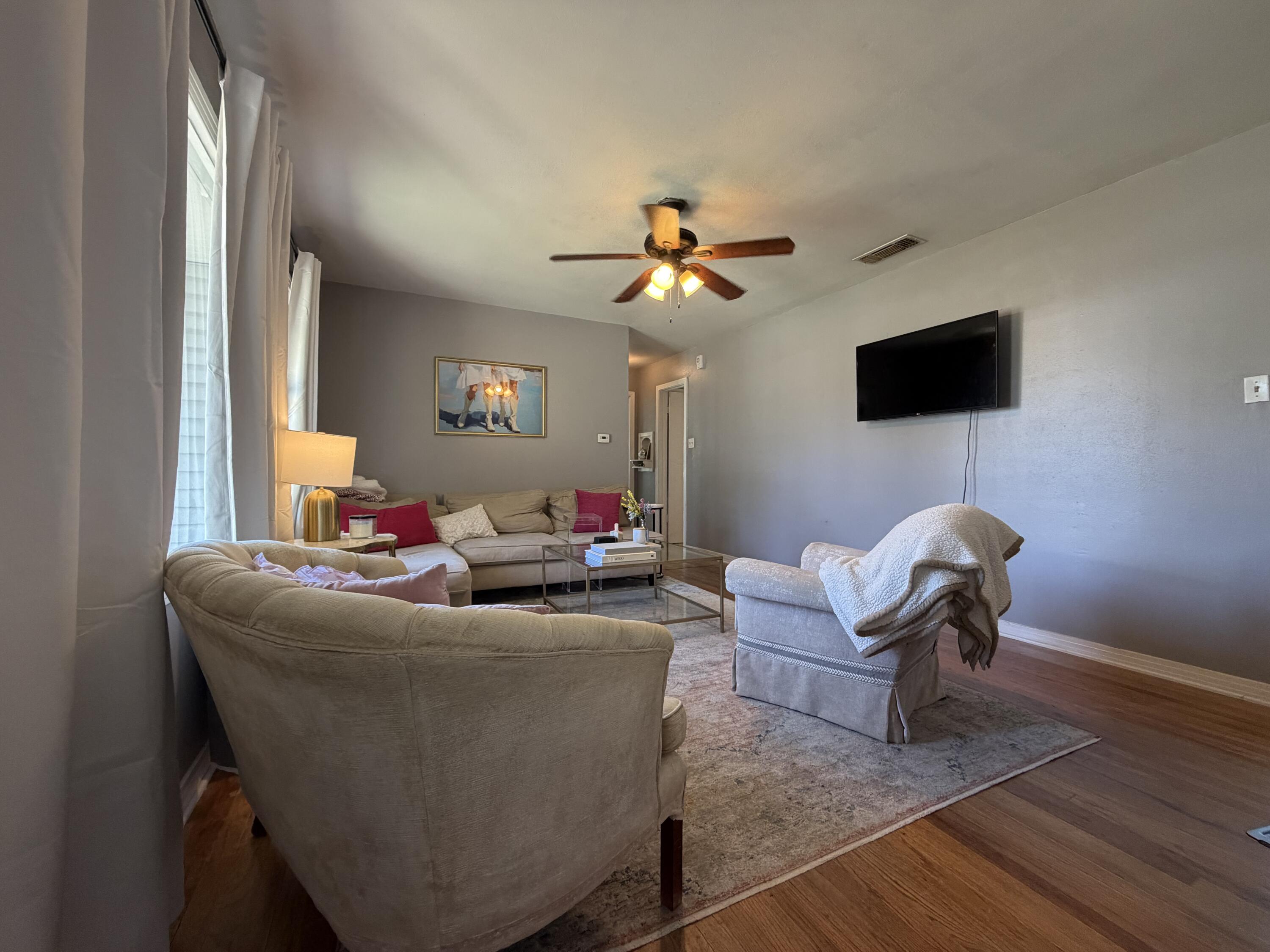 4407 37th Street - Photo 3