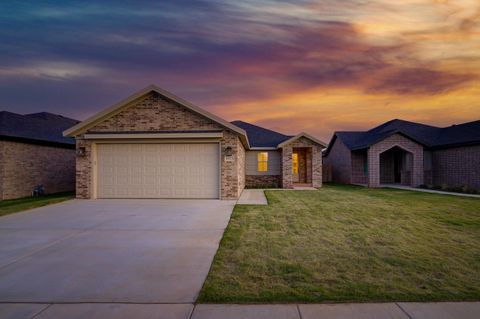 Photo of 6913 13th Street, Lubbock, TX 79416 (MLS # 202605309)