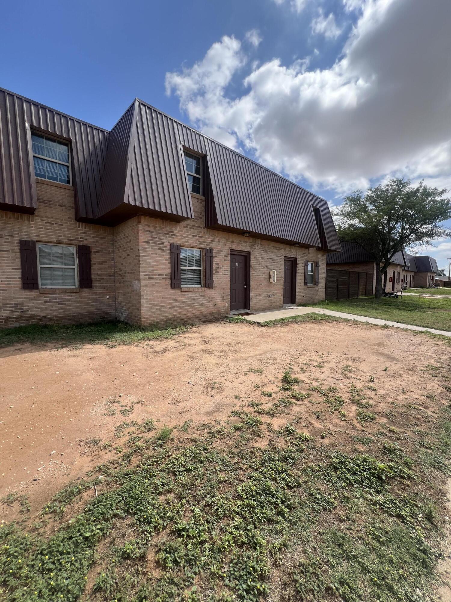 400 N Cedar Ave