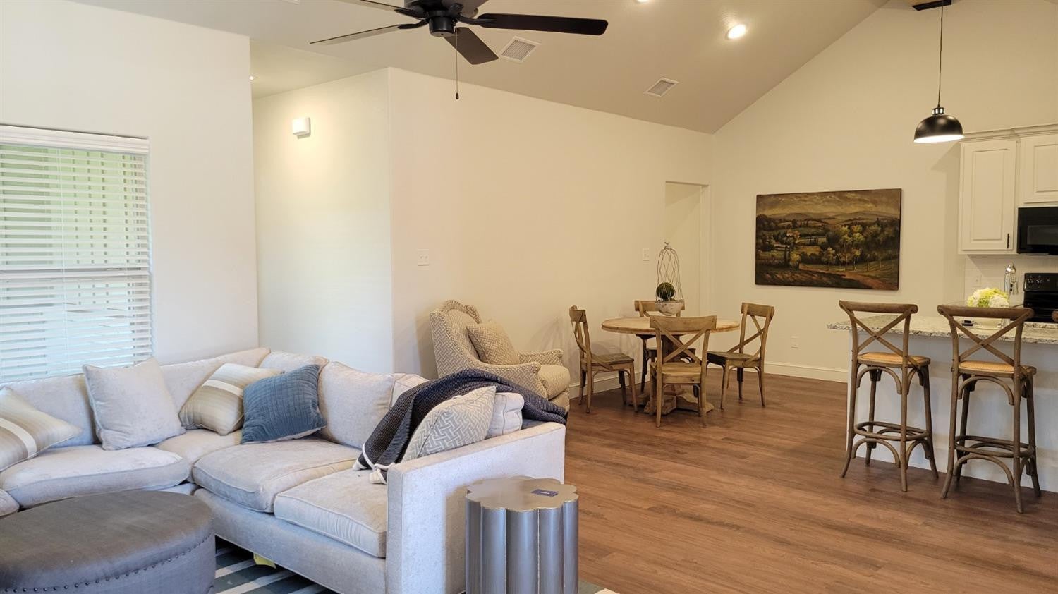 7120 Package Property Street