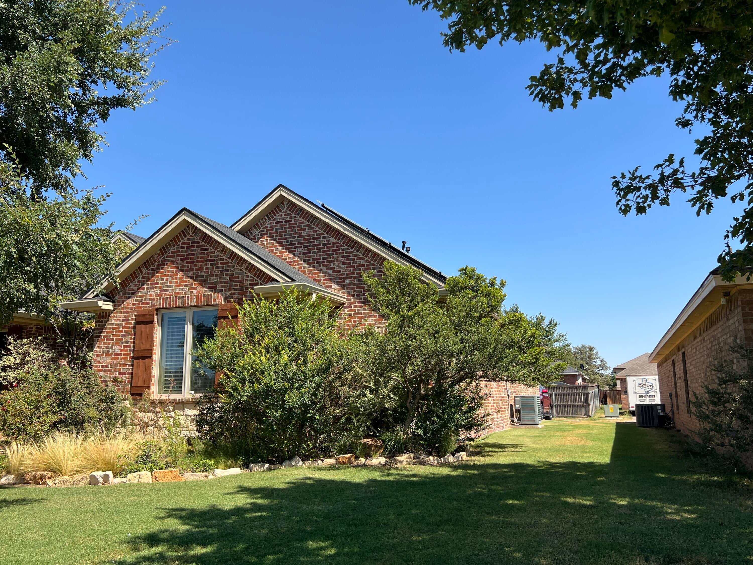 9203 Hyden Avenue - Photo 4