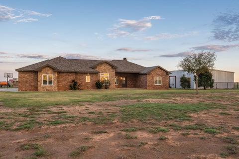 Photo of 14022 N County Rd 1400, Shallowater, TX 79363 (MLS # 202614466)