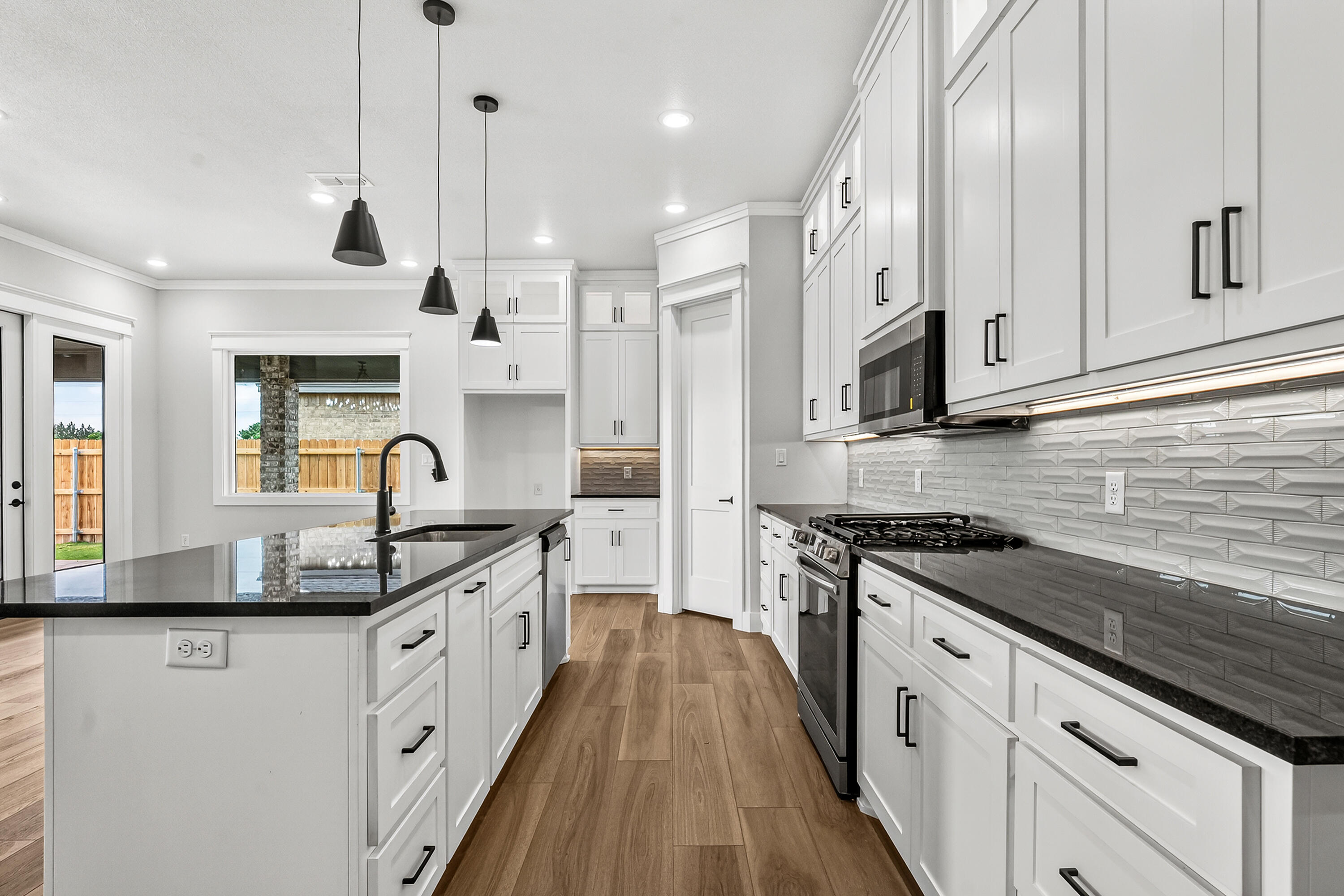 14401 Kenosha Avenue