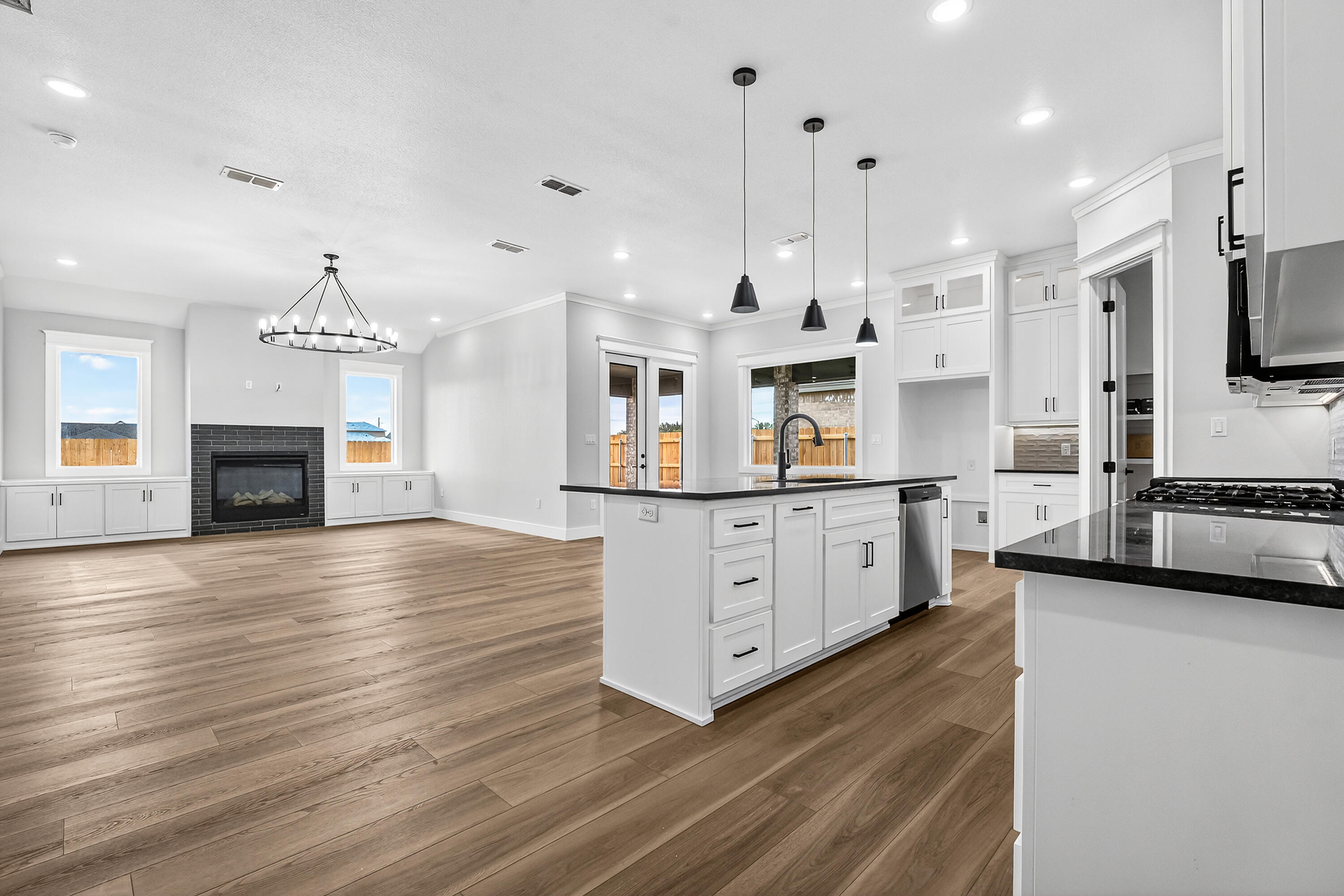14401 Kenosha Avenue