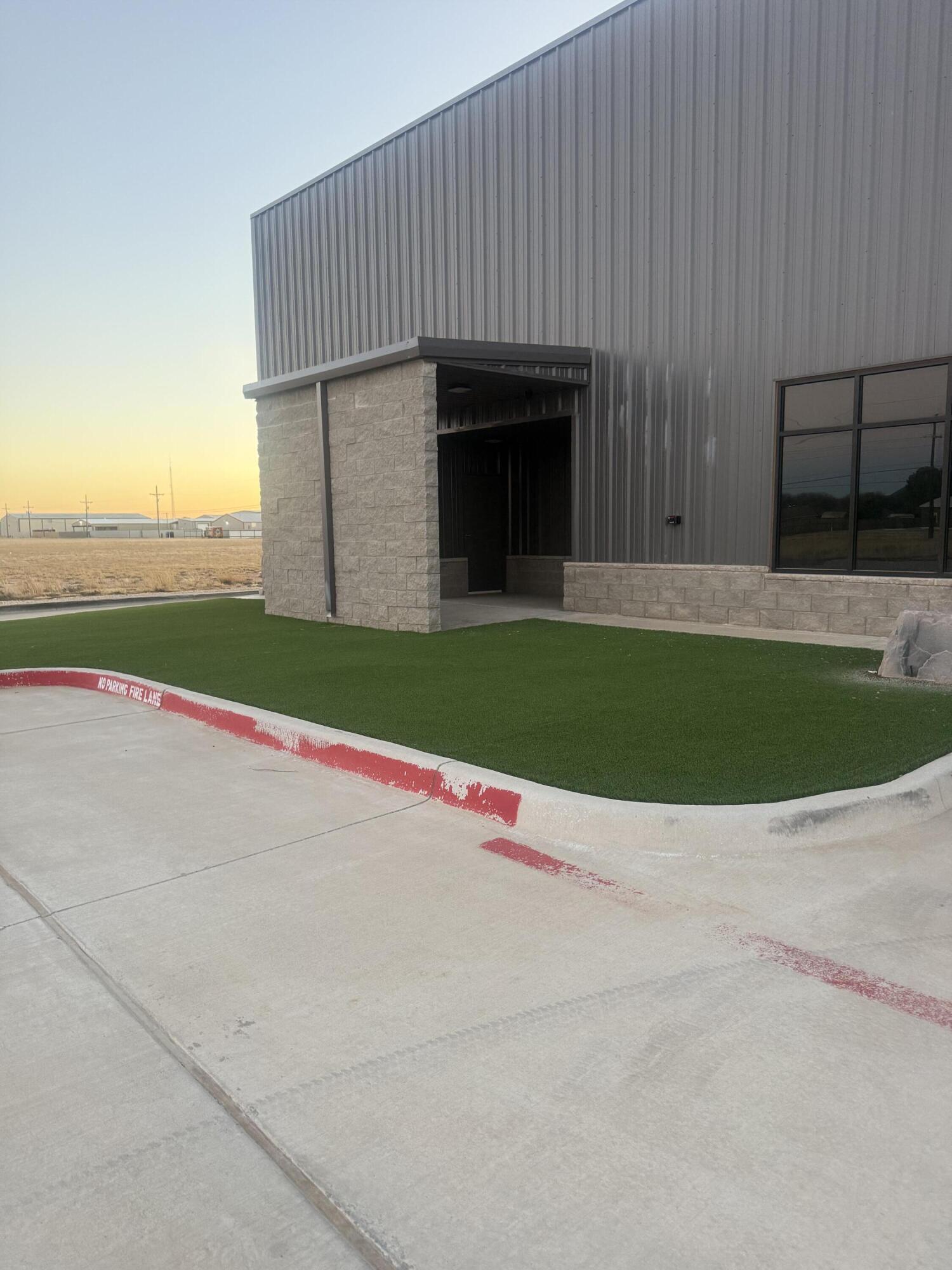 8312 Upland Avenue, Lubbock, TX, 79424 3 8312 Upland Avenue