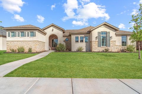 Photo of 704 N 8th Street, Wolfforth, TX 79382 (MLS # 202607691)