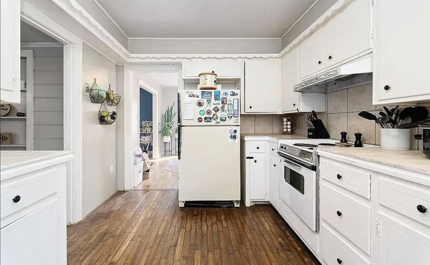 2402 29th Street Front