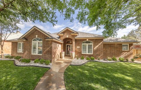 Photo of 308 Tiger Street, Wolfforth, TX 79382 (MLS # 202606150)