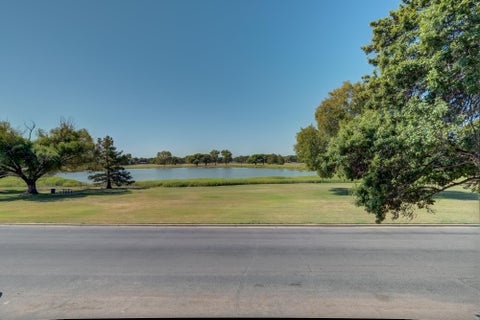 Photo of 4608 55th Drive #APT B, Lubbock, TX 79414 (MLS # 202612953)