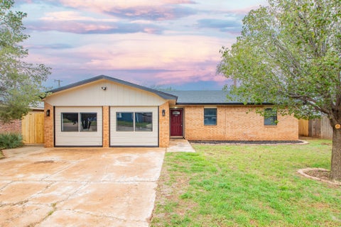 Photo of 4422 Kemper Street, Lubbock, TX 79416 (MLS # 202614713)