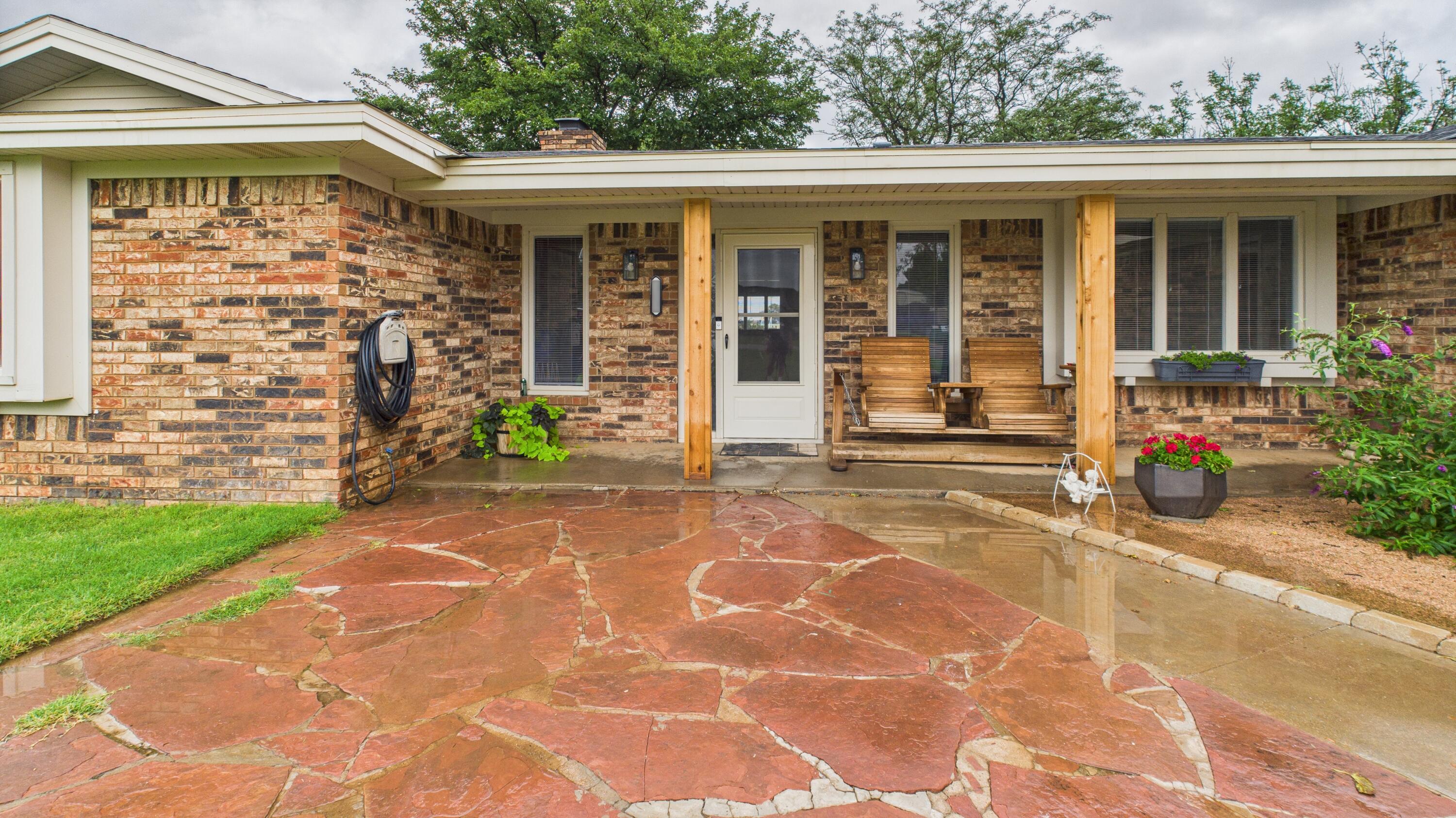 5212 County Rd 7330