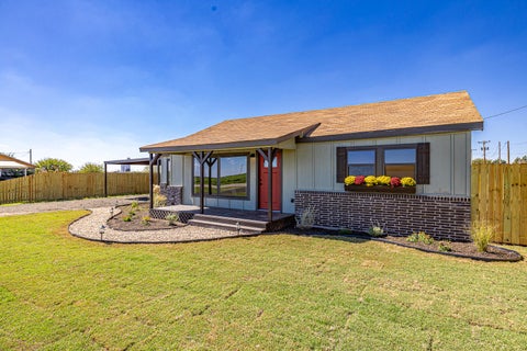 Photo of 105 Spade Highway, Anton, TX 79313 (MLS # 202613974)
