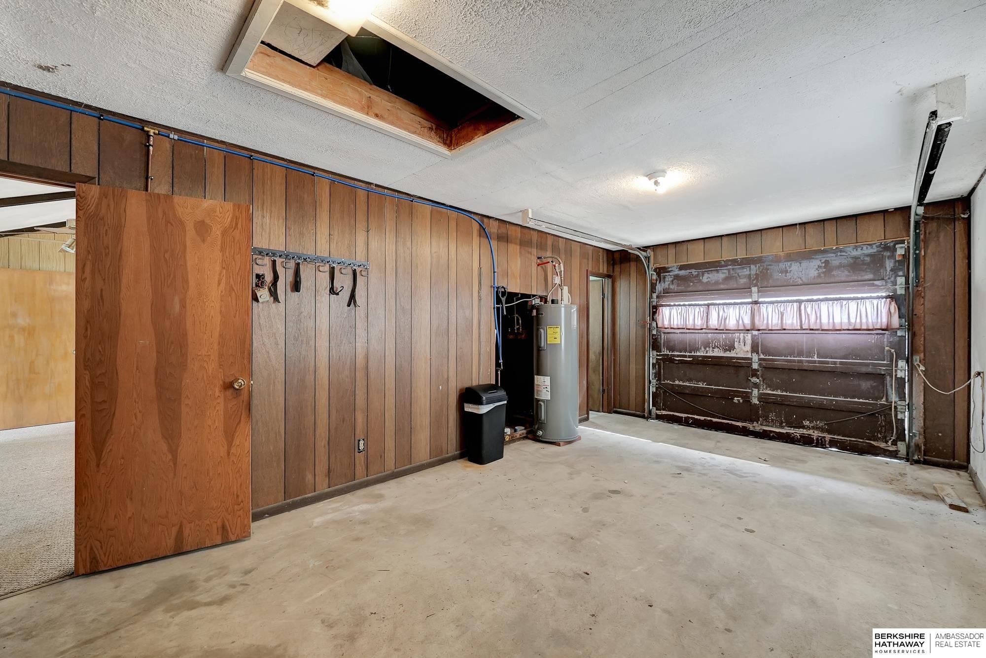 Cedar Creek, Nebraska 68016, United States, 2 Bedrooms Bedrooms, ,1 BathroomBathrooms,Residential,Active,93739