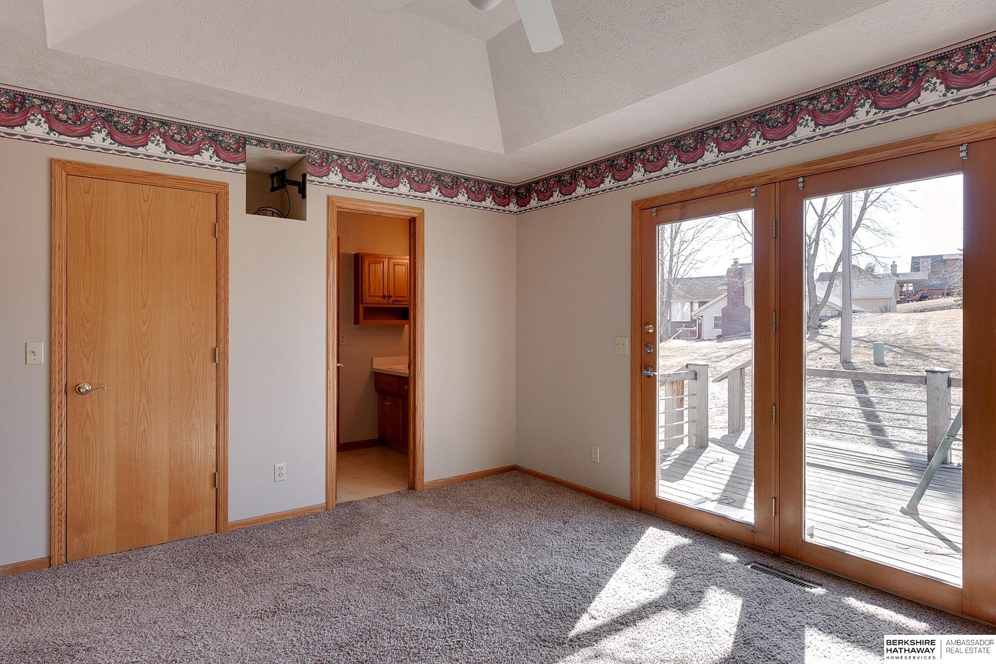 Blair, Nebraska 68008, United States, 3 Bedrooms Bedrooms, ,3 BathroomsBathrooms,Residential,Pending,79890