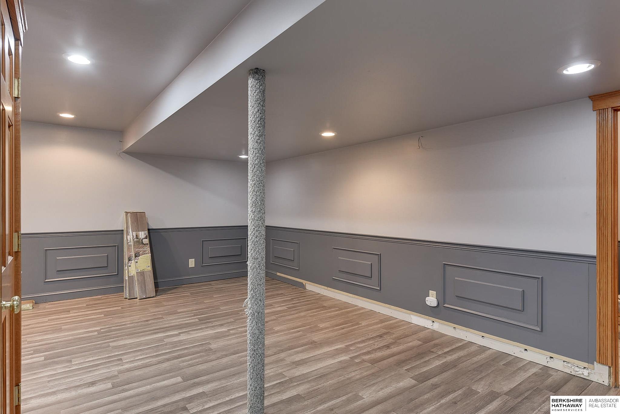 Blair, Nebraska 68008, United States, 3 Bedrooms Bedrooms, ,3 BathroomsBathrooms,Residential,Pending,79890