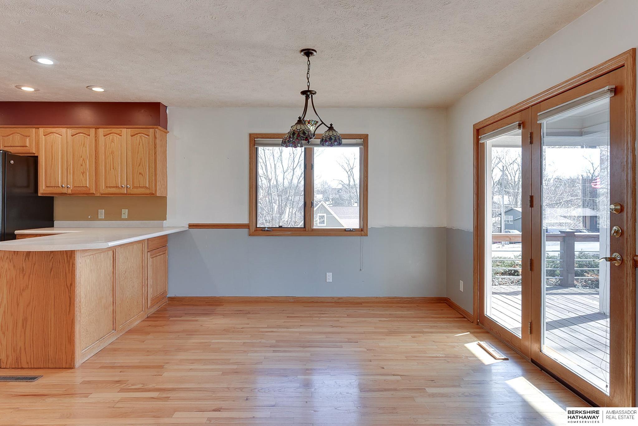 Blair, Nebraska 68008, United States, 3 Bedrooms Bedrooms, ,3 BathroomsBathrooms,Residential,Pending,79890