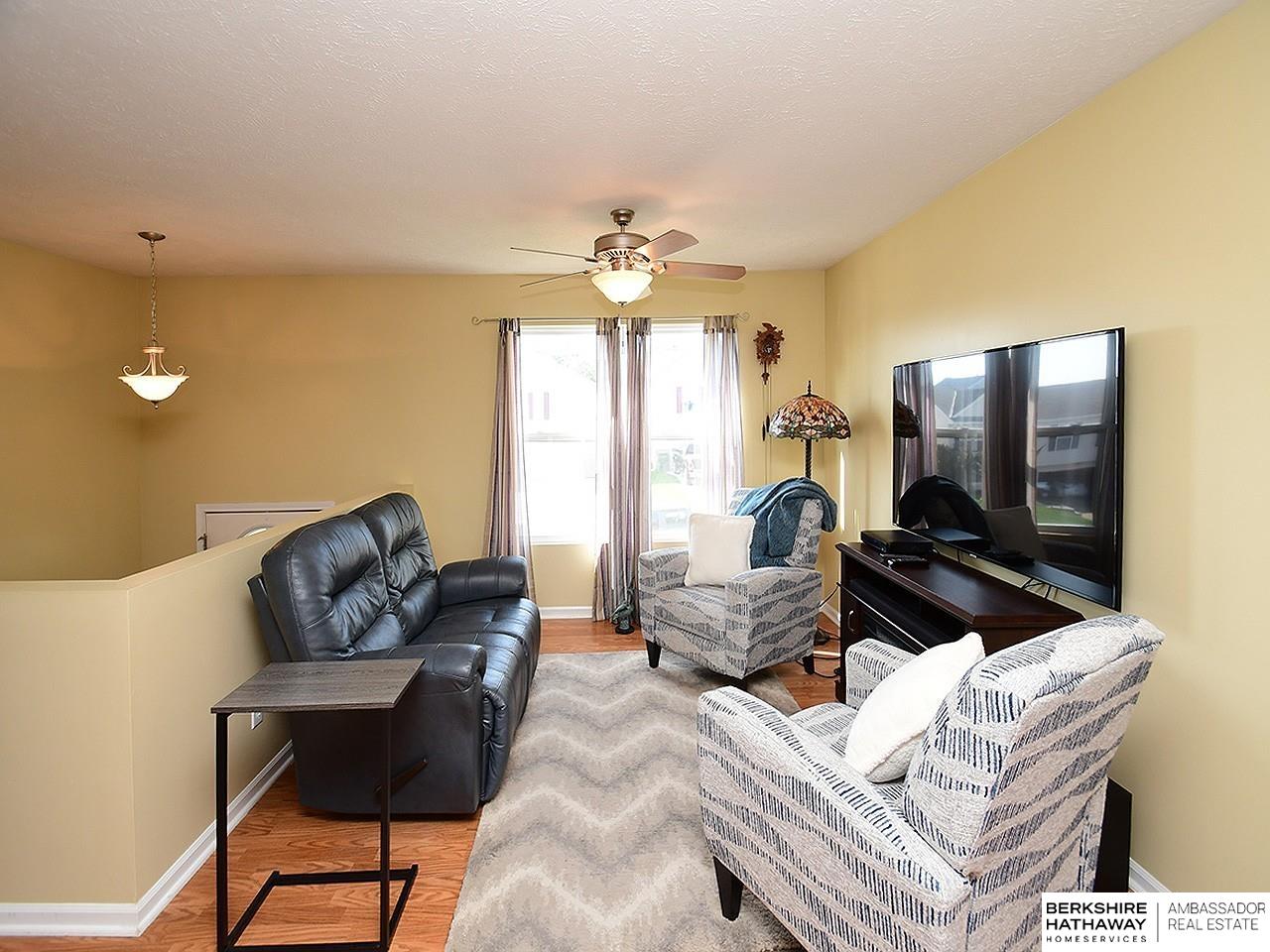 Omaha, Nebraska 68136, United States, 3 Bedrooms Bedrooms, ,2 BathroomsBathrooms,Residential,Pending,44873