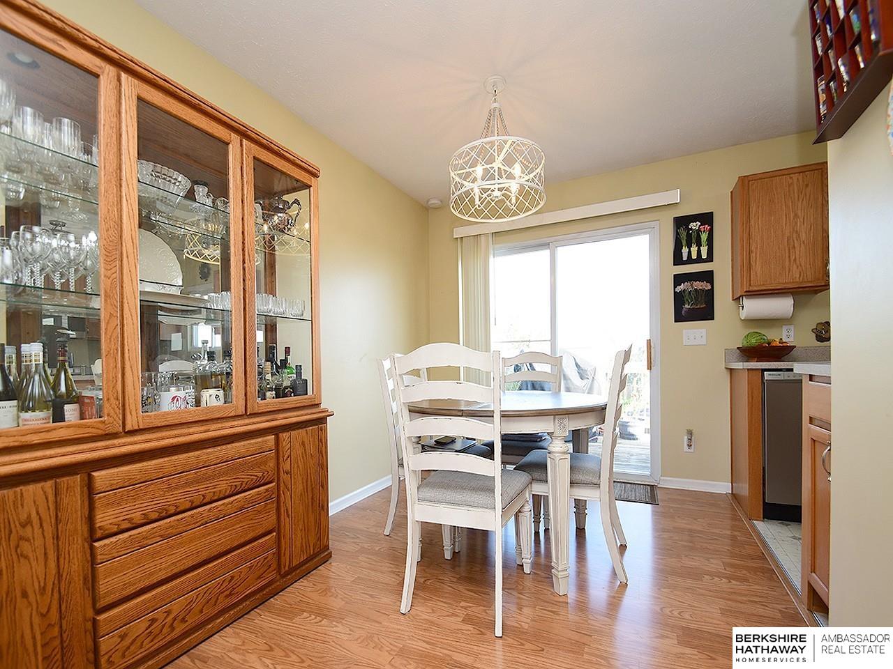 Omaha, Nebraska 68136, United States, 3 Bedrooms Bedrooms, ,2 BathroomsBathrooms,Residential,Pending,44873